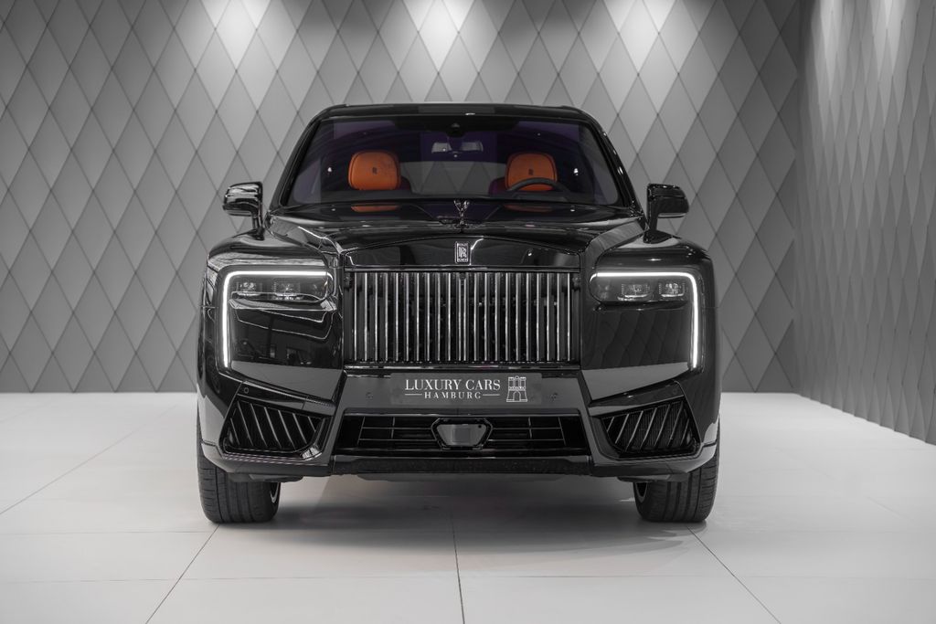 Cullinan BLACK BADGE 2026 BLACK/ORANGE 4 SEATS - Bild 2