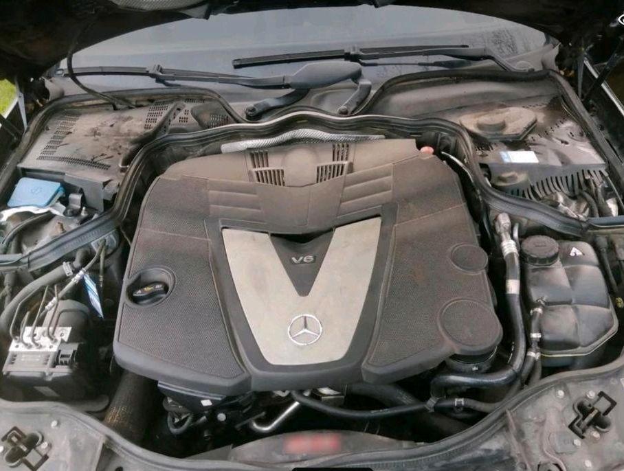 Mercedes-Benz 280 2008 — photo 7