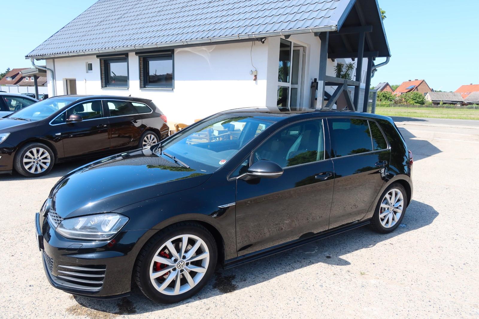 Volkswagen Golf VII Lim. GTD BMT 2.0|XENON|NAVI|