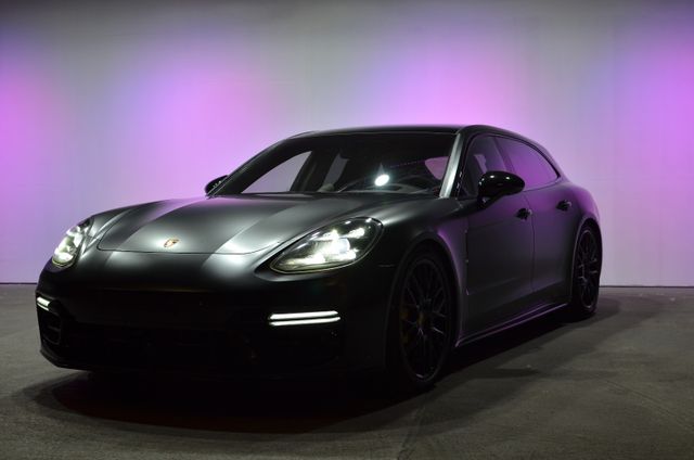 PORSCHE Panamera Sport Turismo Turbo S
