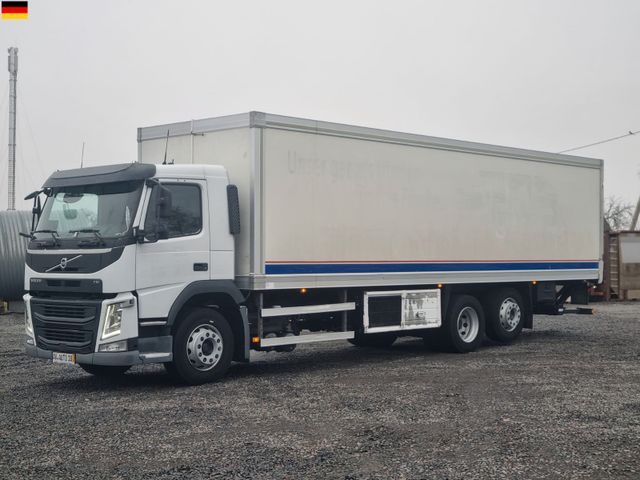 Volvo FM320 6X2 378TKM CARRIER SUPRA 940U Mt