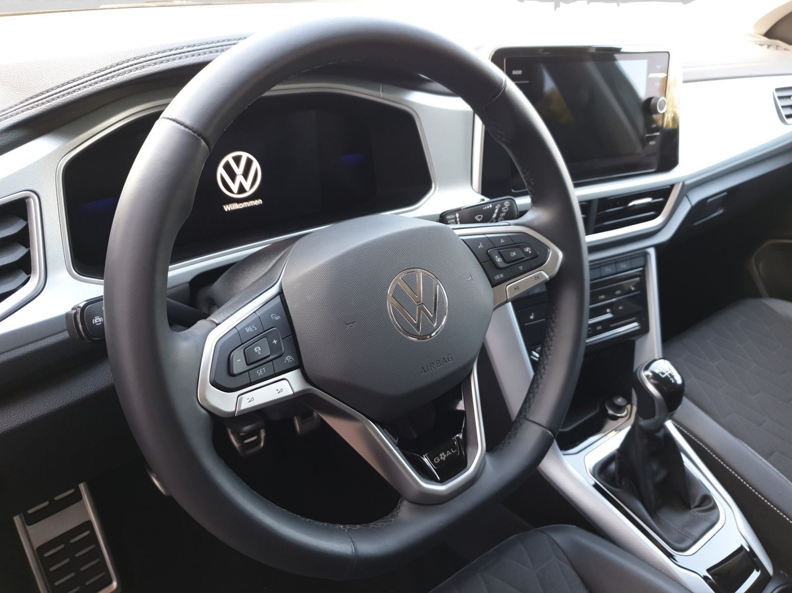 Volkswagen T-Roc - Bild 10