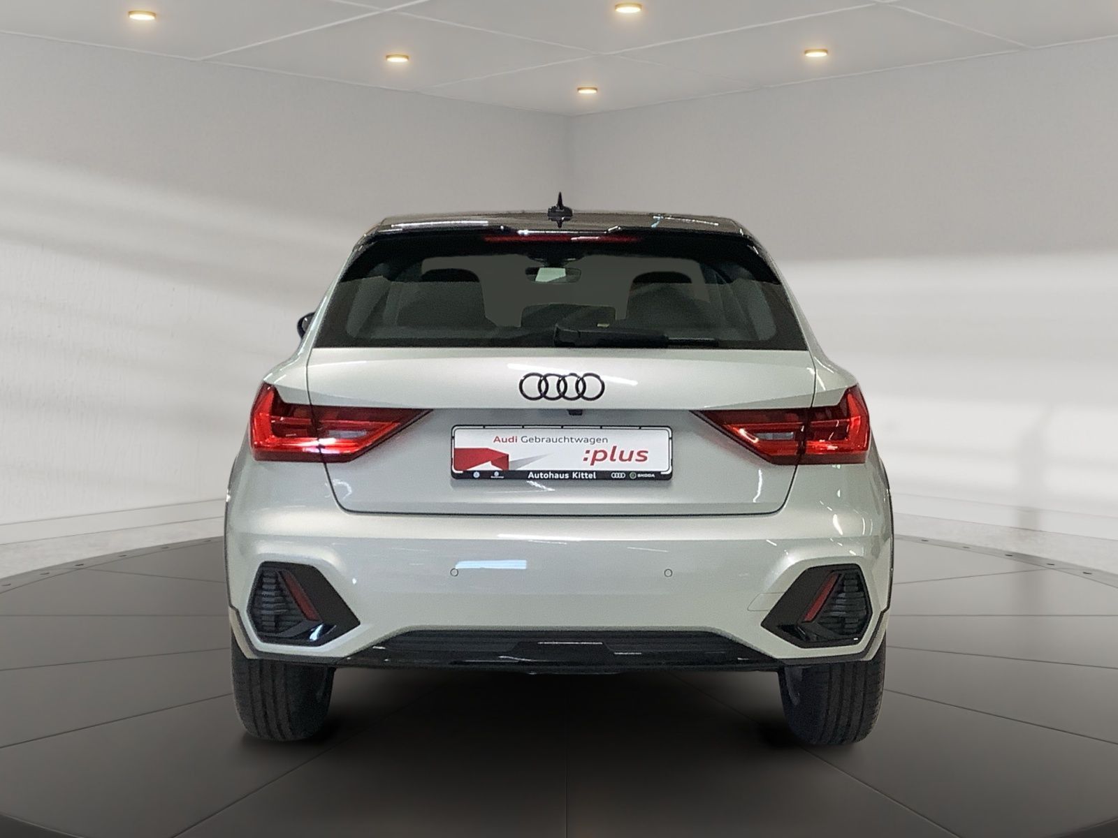 A1 allstreet 30 TFSI S tronic,Kamera,LED,CarPlay
