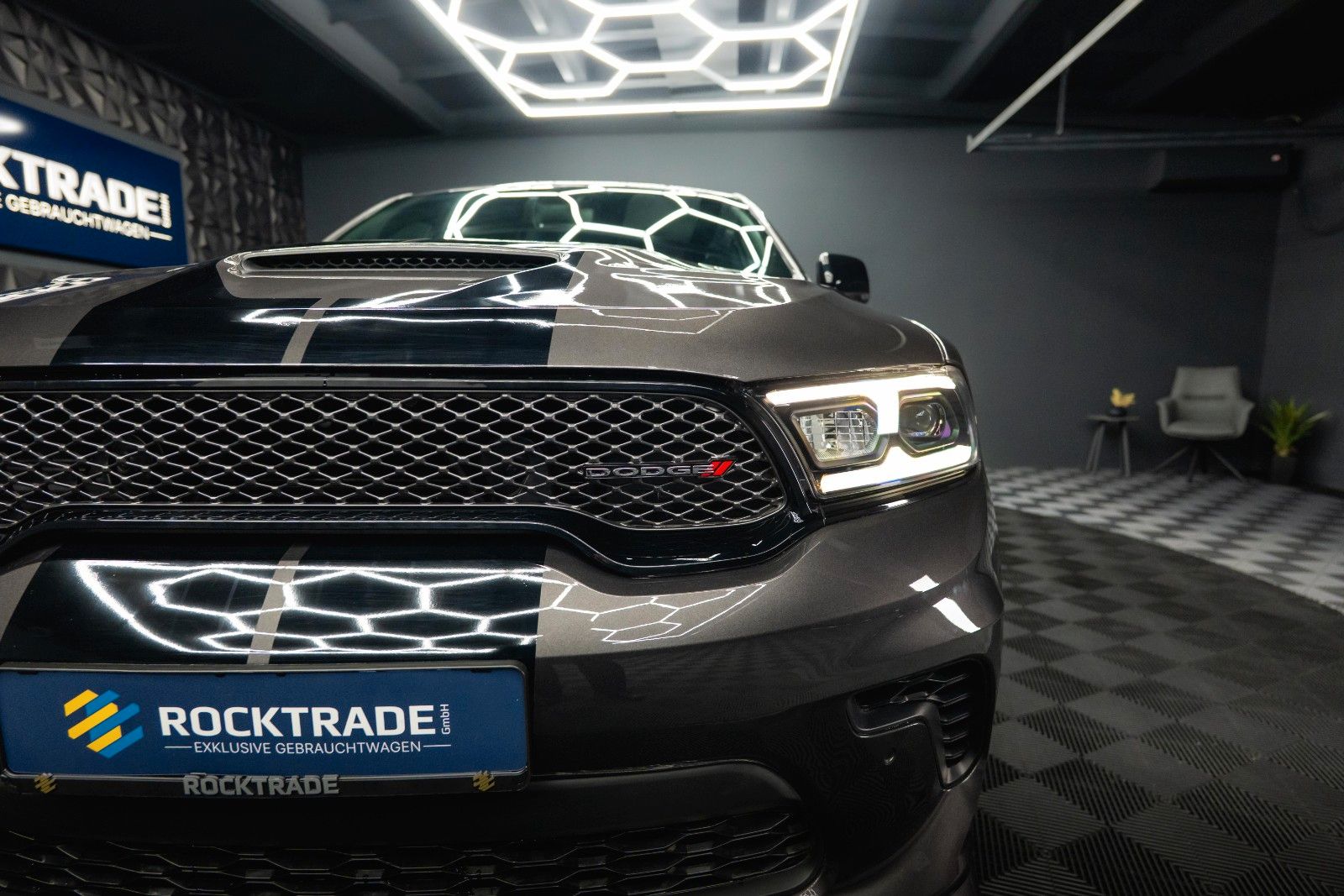 Fahrzeugabbildung Dodge Durango 5.7 V8 SRT 4x4 Night-Paket Modell 22 19%