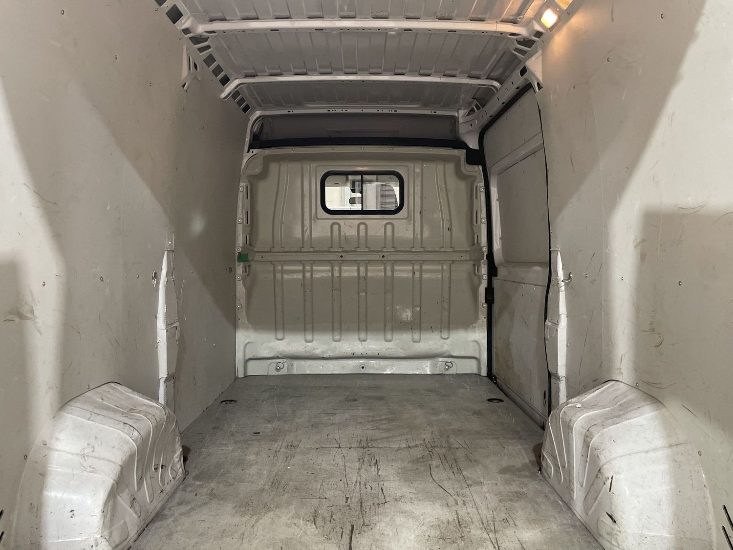 Fahrzeugabbildung Opel Movano HKa L2H2 3,5t Edition #Tempomat#Klima#DAB