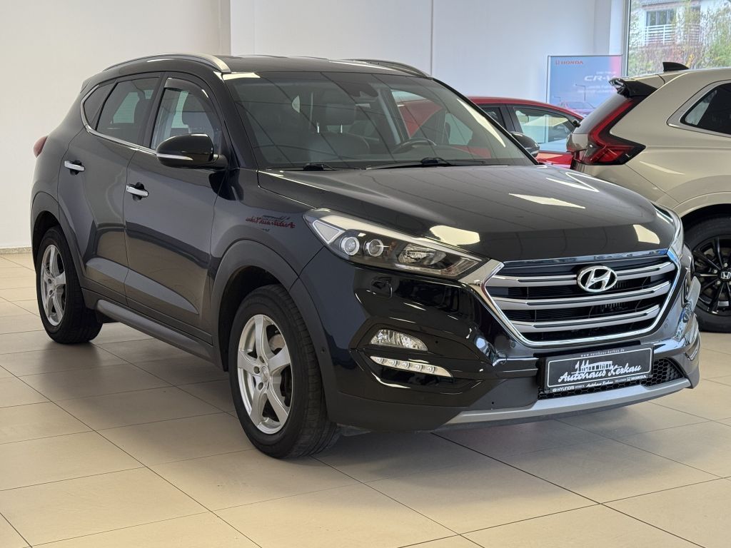 Fahrzeugabbildung Hyundai Tucson 2.0 CRDi 4WD Automatik Premium+AHK