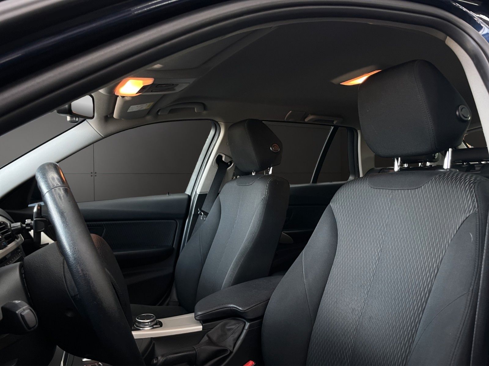 Fahrzeugabbildung BMW 316d Touring*Navi*Kamera*ACC*Sitzheizung*