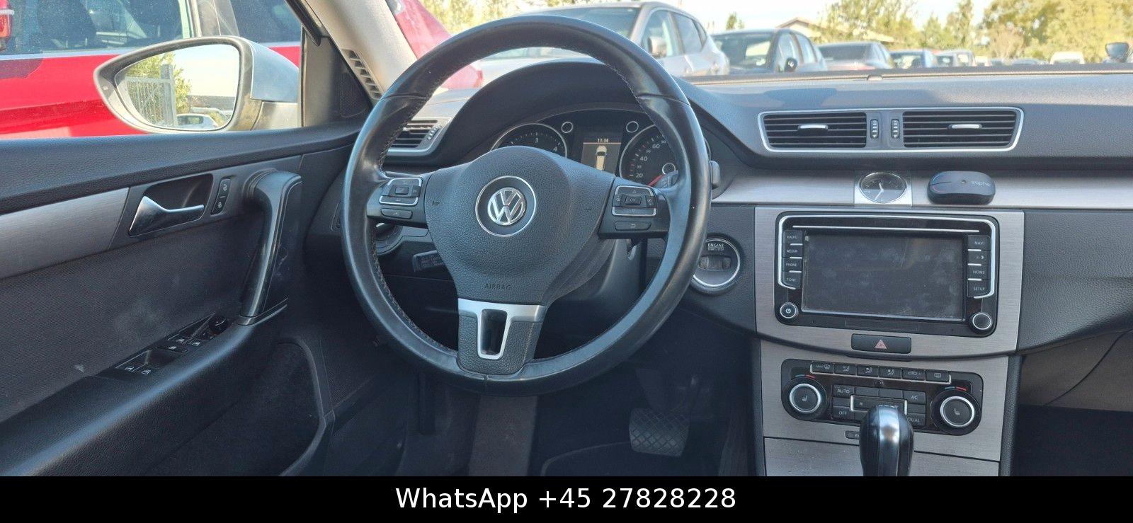 Volkswagen Passat 2011 — photo 15