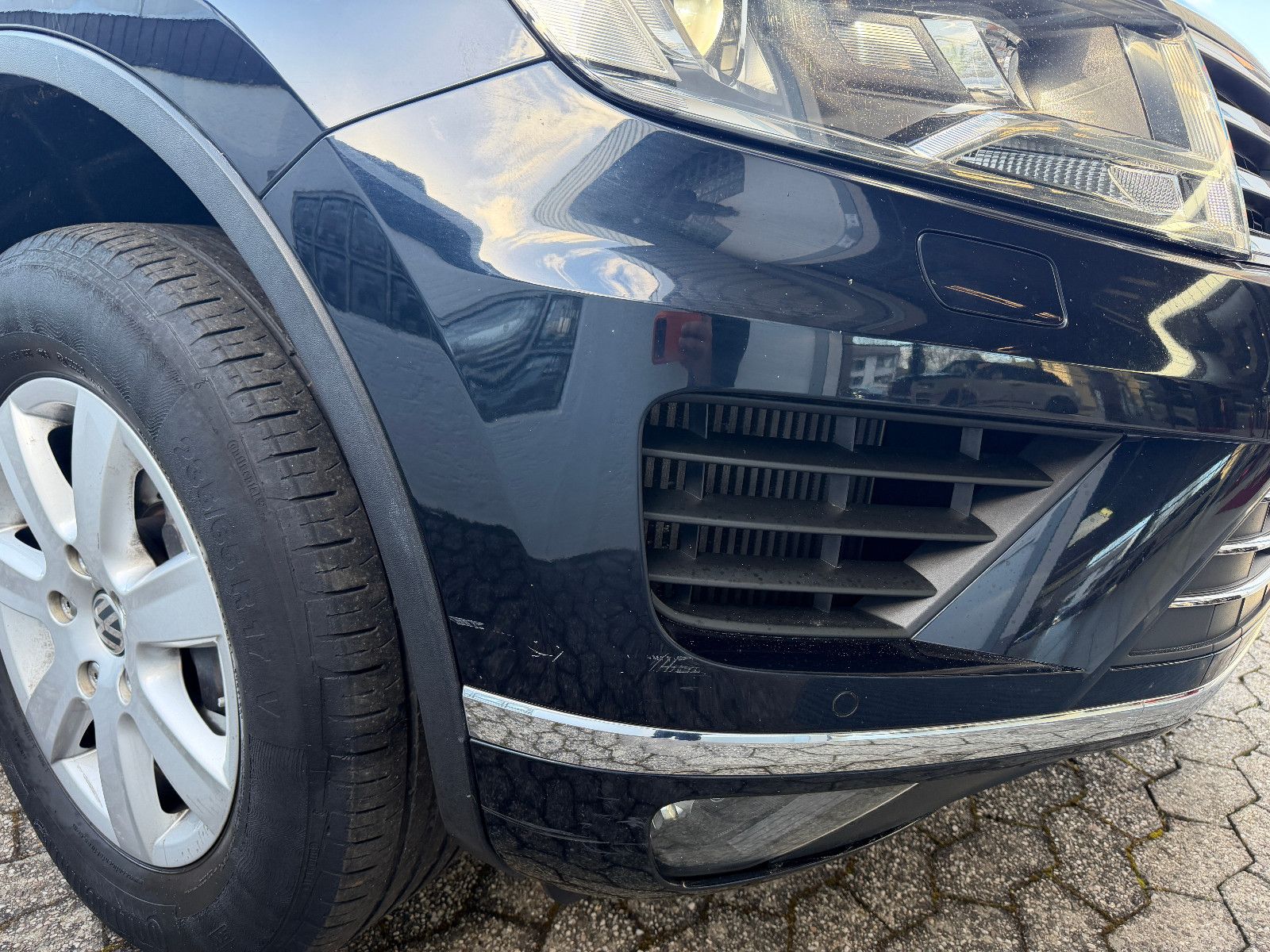 Fahrzeugabbildung Volkswagen Touareg V6 TDI Terrain Tech 4Mot/NAVI/LED/LEDER