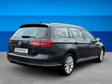 Volkswagen Passat 2.0 TDI Highline AHK Rear View - Volkswagen Passat: Kombi, Highline