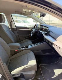 Volkswagen Golf - 9