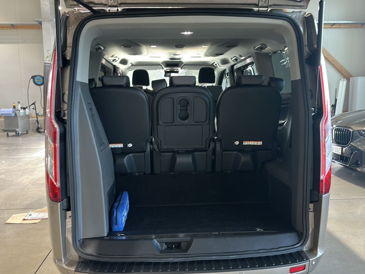 Ford Tourneo Custom 320 L1 Tourneo Titanium X Xenon foto 16