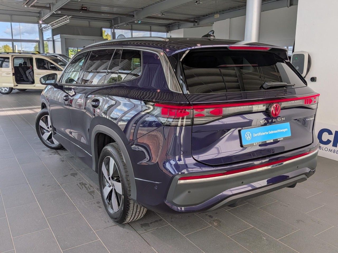 Volkswagen Tayron Elegance 1.5 TSI eHybrid DSG NAVI KAMERA foto 4