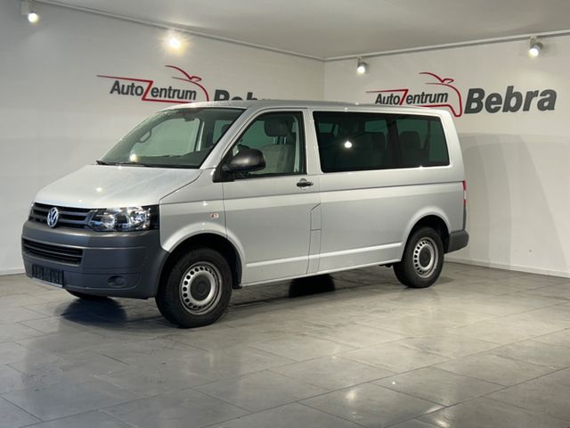 Volkswagen T5 Transporter 8 Sitzer Navi/Klima/AHK/Leder