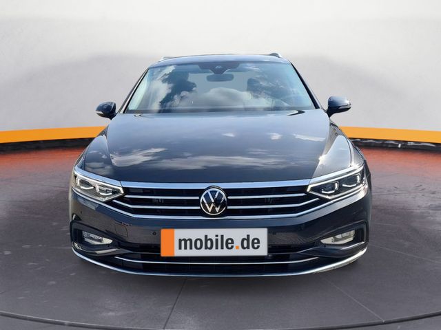 Volkswagen Passat Variant TDI DSG Elegance MATRIX ACC AHK N