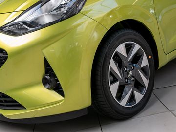 Hyundai i10 1.2 Benzin 5-Gang Trend Navi Apple CarPlay