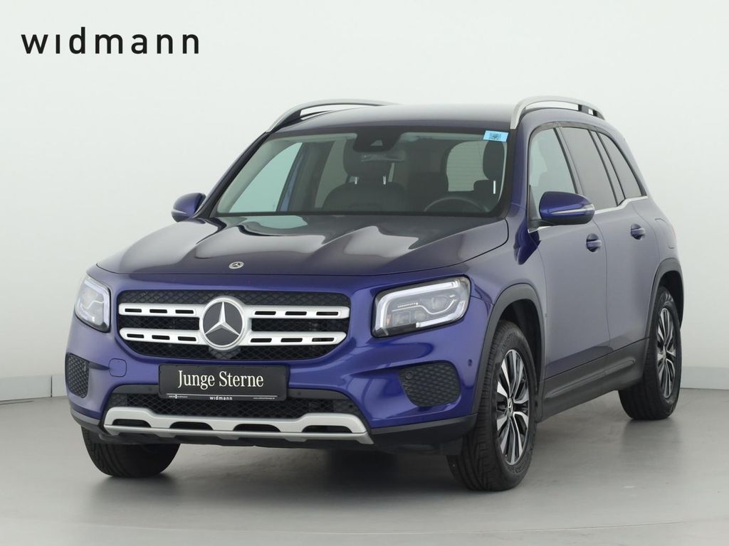 Mercedes-Benz GLB 220