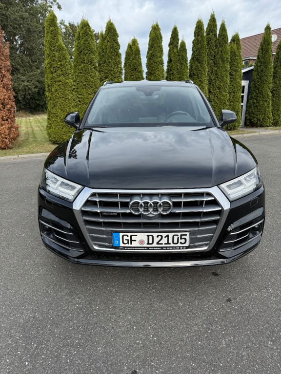 Image of Audi Q5