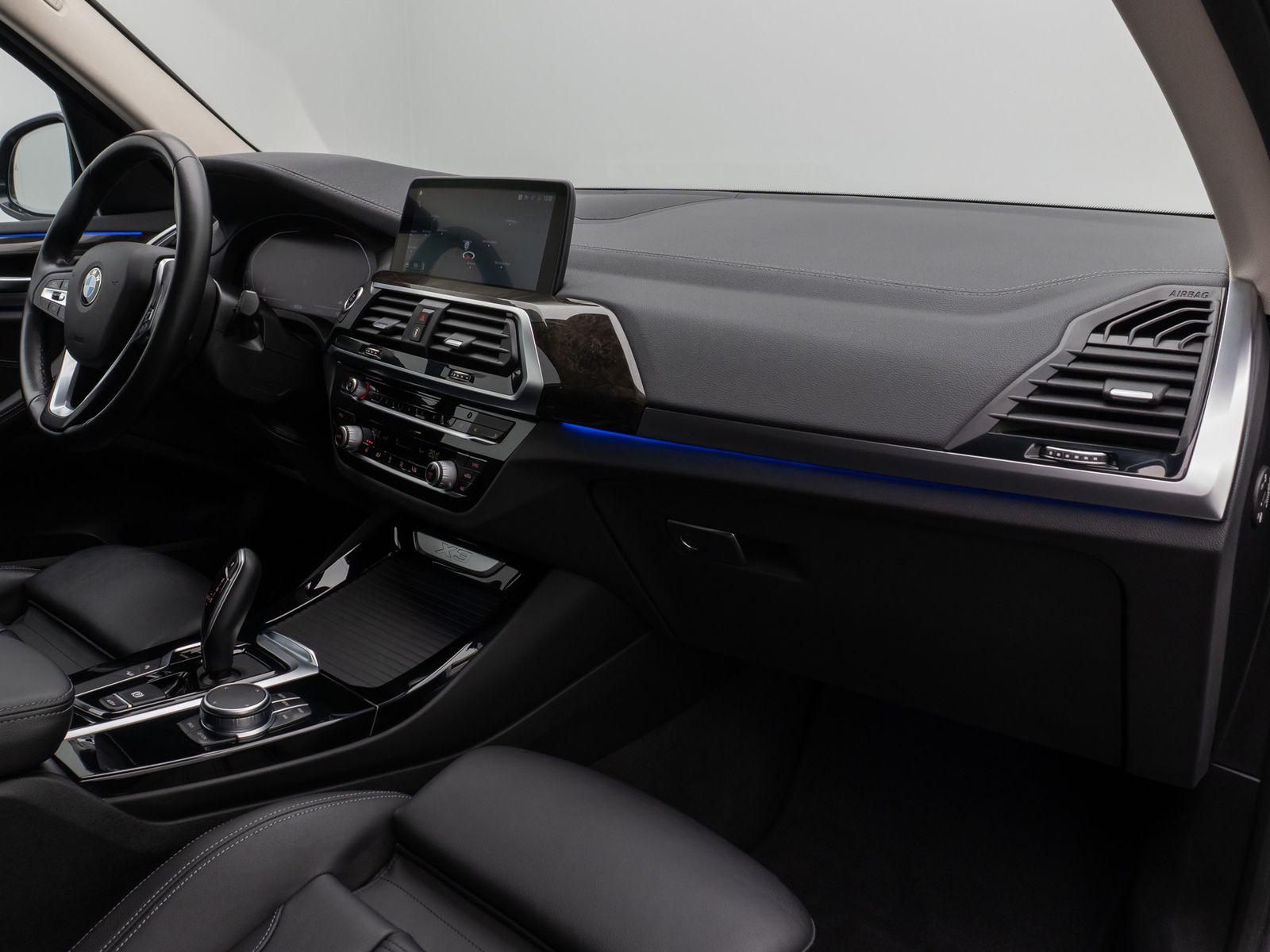 Fahrzeugabbildung BMW X3 xD30d Luxury Line DAB Kamera LED Alarm 19Zoll