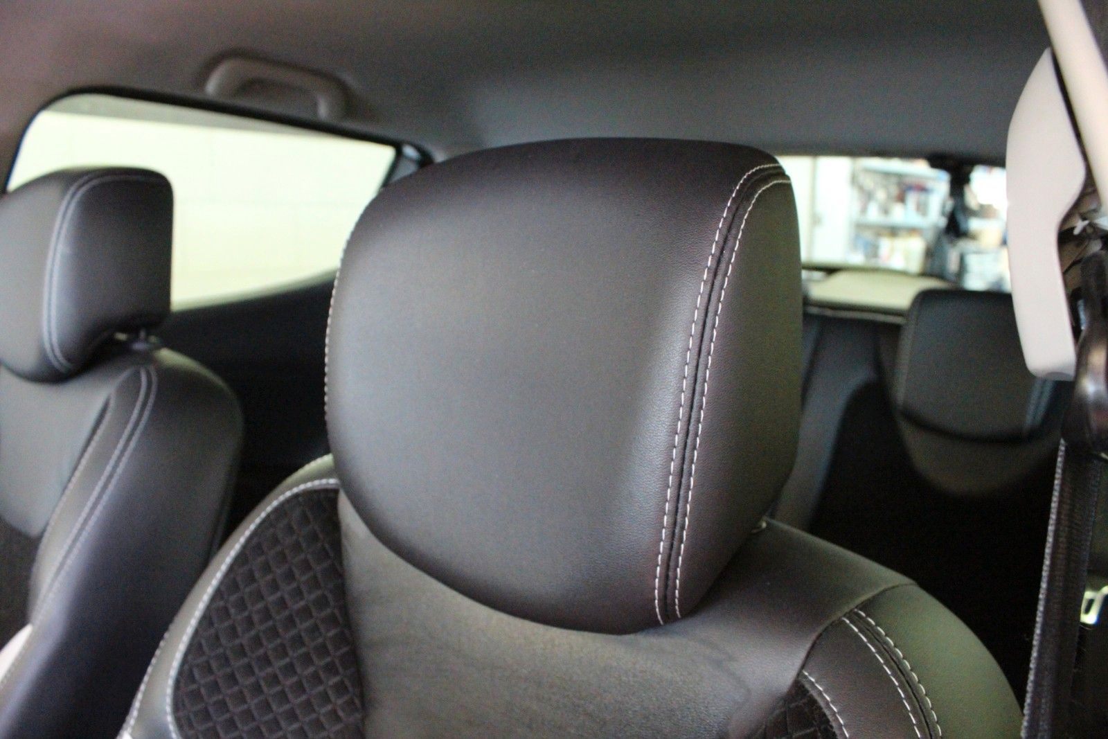 Fahrzeugabbildung Renault Clio TCe 90 IBose Edition *Navi*Klima*PDC*