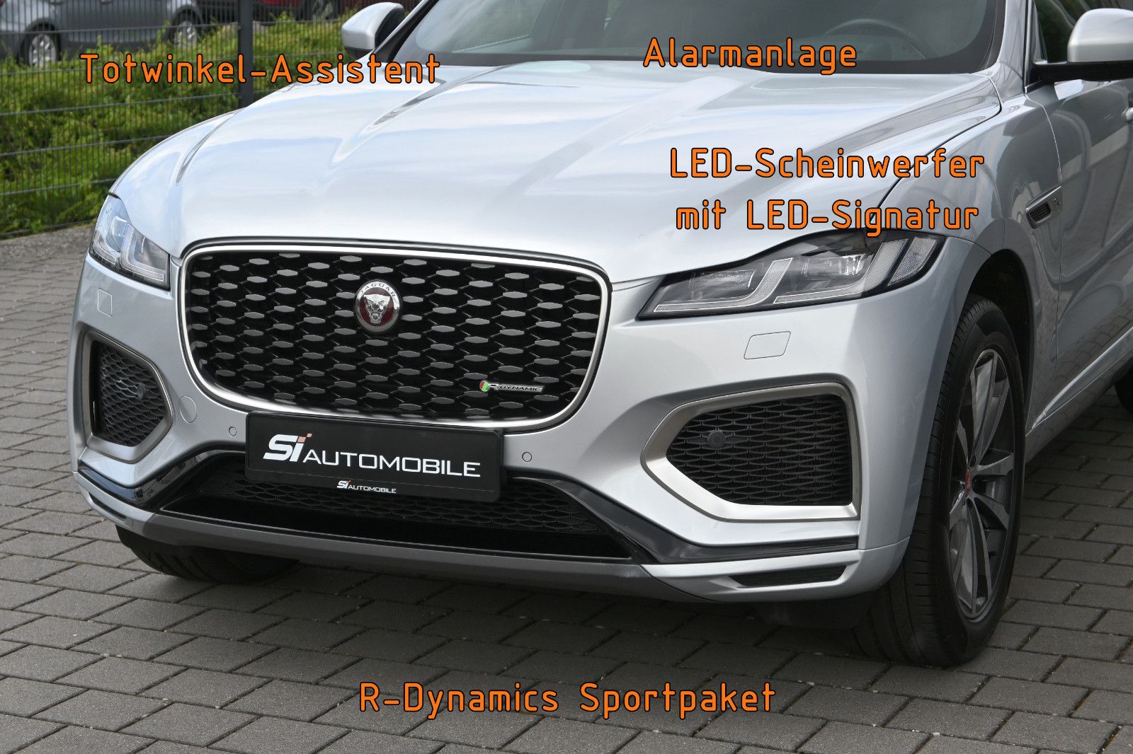 Fahrzeugabbildung Jaguar F-Pace D300 R-DYNAMIC SE AWD °ACC°AHK°HUD°PANO°