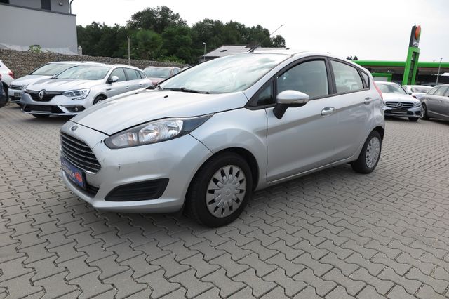 Ford Fiesta Trend. Zahnrimmen Neu. Klima.