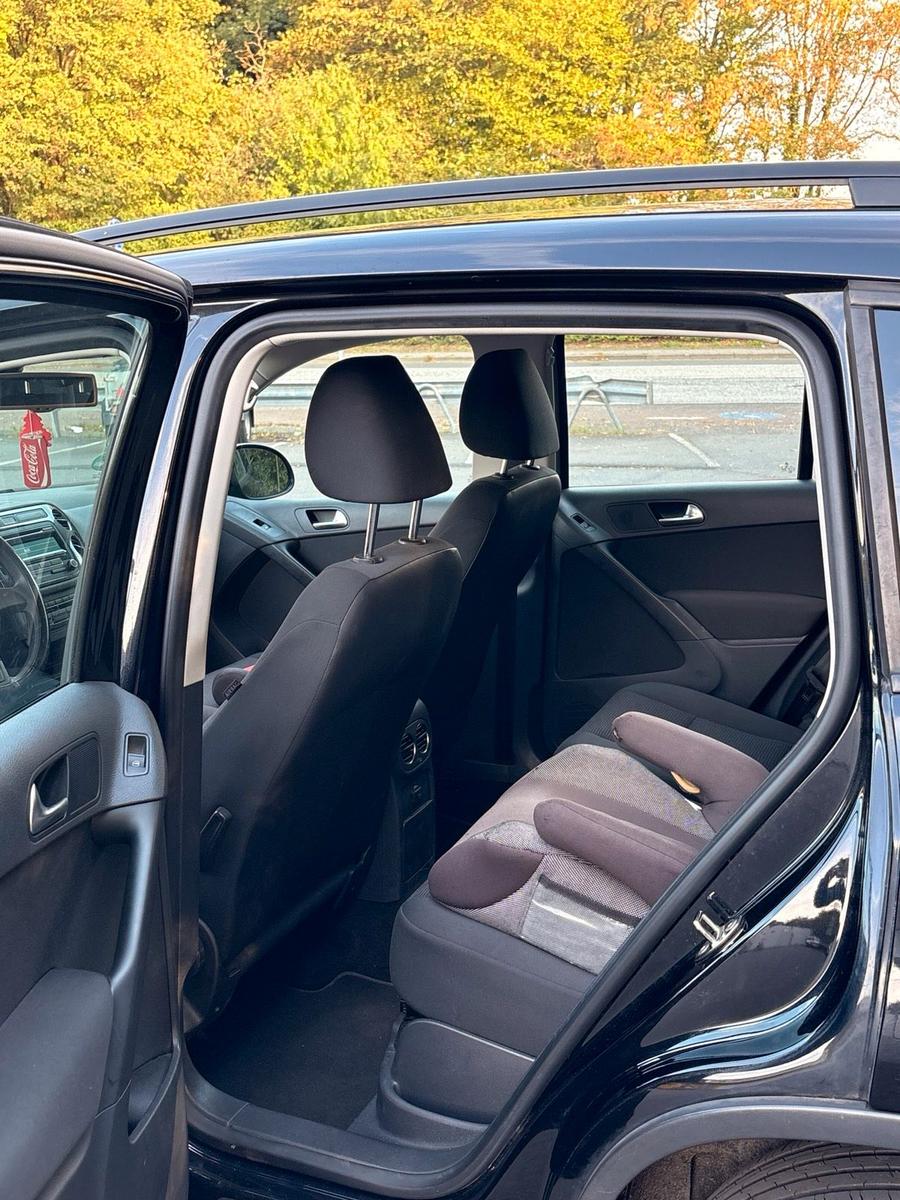 Volkswagen Tiguan 2011 — photo 7