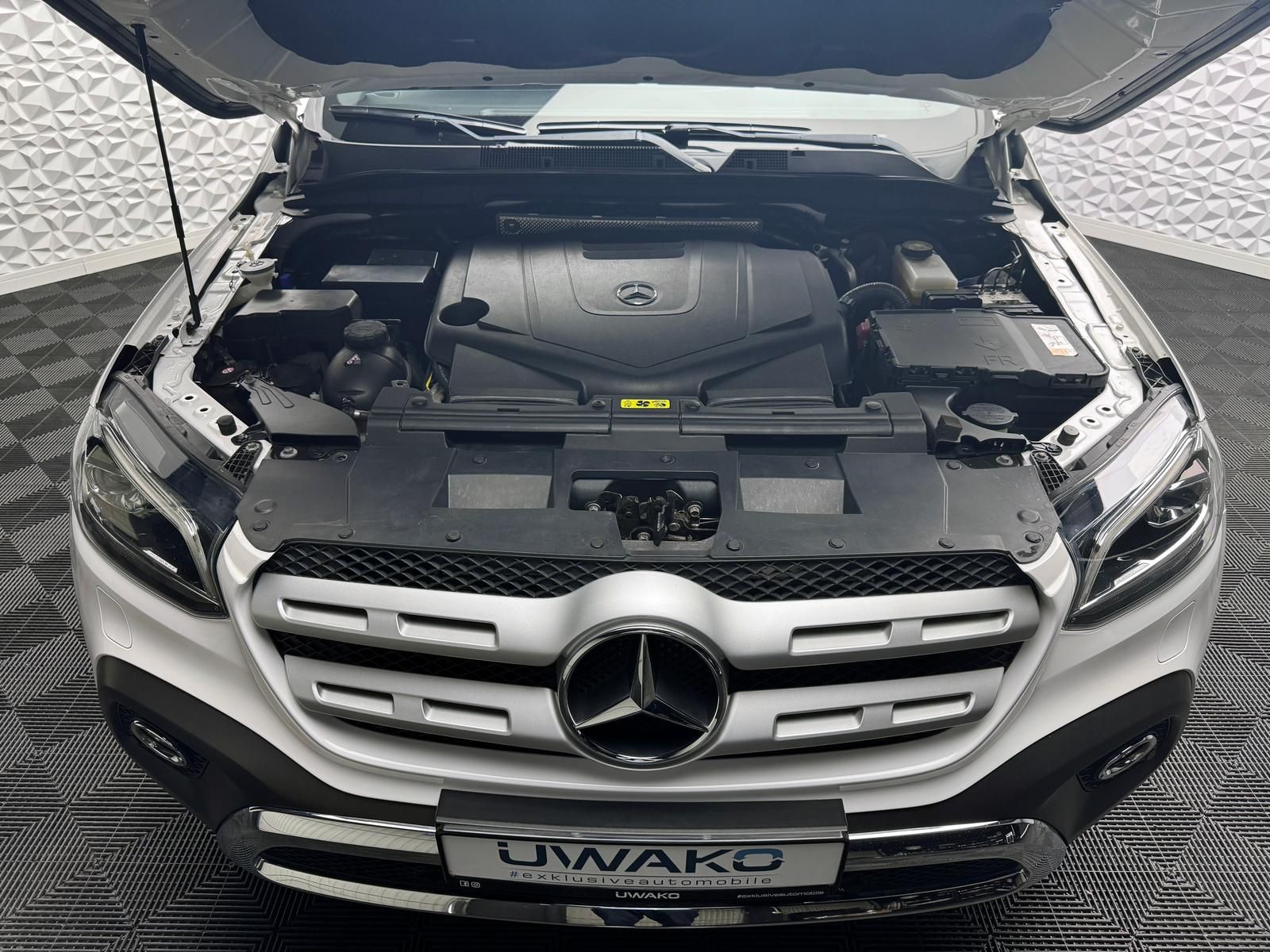 Fahrzeugabbildung Mercedes-Benz d POWER-EDITION/4MATIC/LED/KEYLES/360°/AHK