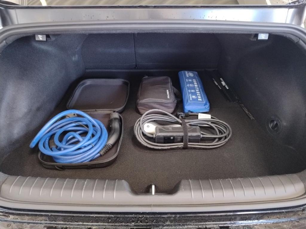 Hyundai IONIQ 6 77,4kWh 2WD MY25 DYNAMIQ Navi Digitales 