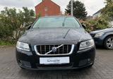 Volvo V70 Kombi 2.5MomentumLederSitzheizungBIXENON AHK - Volvo V70 mit Benzin-Antrieb: Leder