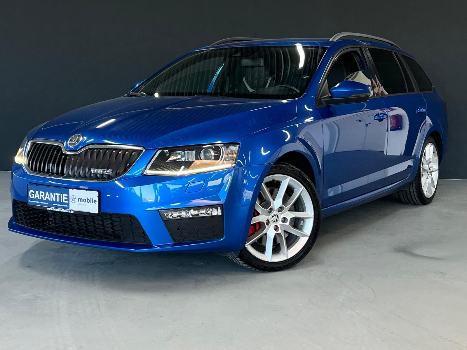 Skoda Octavia Combi 2.0 TDI RS *Spur* LED *AHK* CANTON