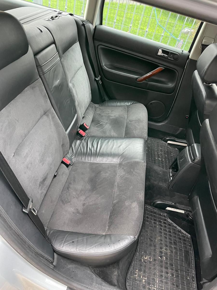 Volkswagen Passat 2004 — photo 11