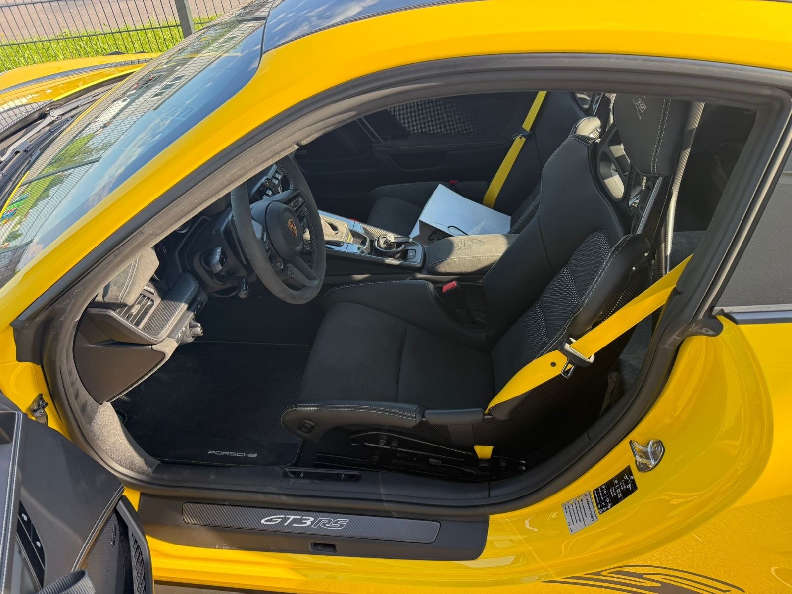 PORSCHE 992 19