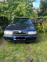 Skoda Octavia 1.6 SLX 74kW SLX - Skoda Octavia: Slx