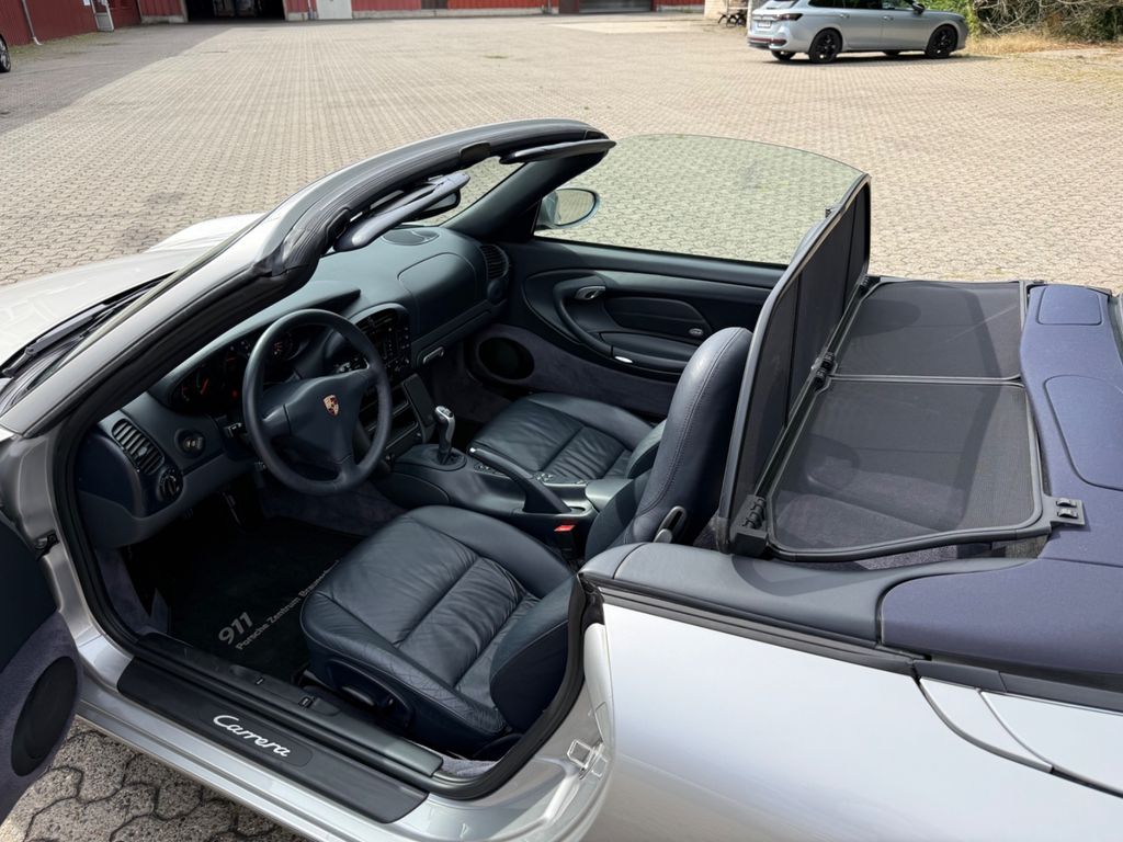 PORSCHE 996 Carrera Cab.1 Hand, Matching, 1Lack, Scheckh PORSCHE 996 Carrera Cab.1 Hand, Matching, 1Lack, Scheckh