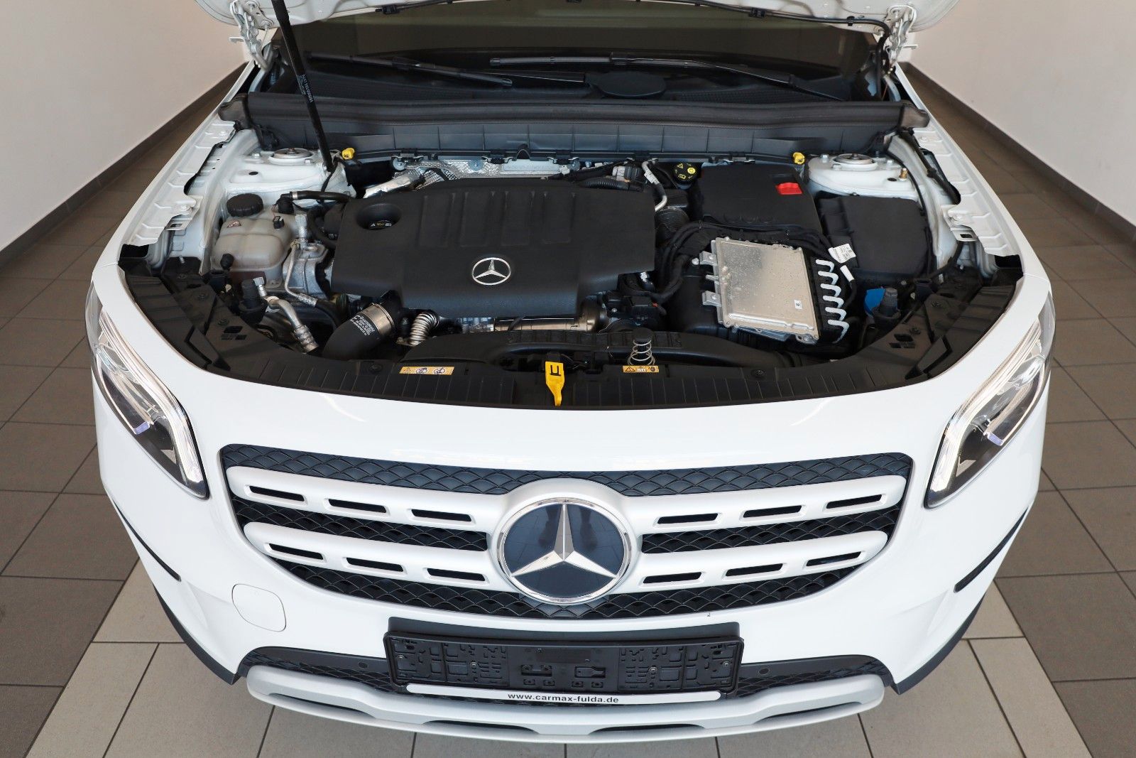 Fahrzeugabbildung Mercedes-Benz GLB 200 d, T.Leder,Navi,LED,SH,Kamera,Panorama