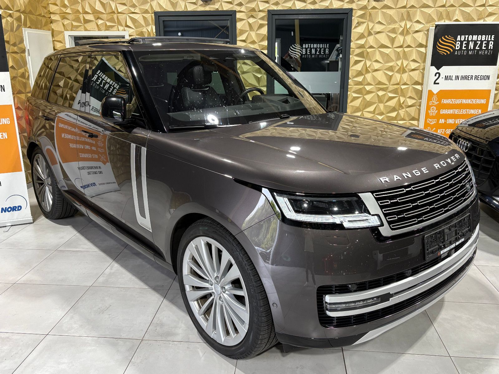 Fahrzeugabbildung Land Rover Range Rover D350/FIRST-EDITION/PANO/FOND-TV/360°