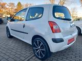 Renault Twingo Authentique 8x Räder - Renault Twingo Gebrauchtwagen in Leipzig