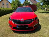Skoda Octavia 2.0 TSI DSG RS 245 Combi RS - Skoda Octavia: Rot