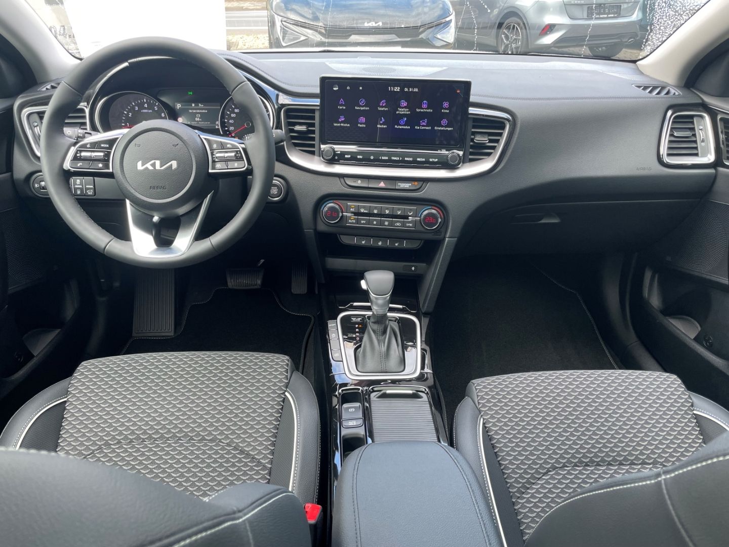 Fahrzeugabbildung Kia XCeed Spirit Schiebedach totWinkAss LED Kamera