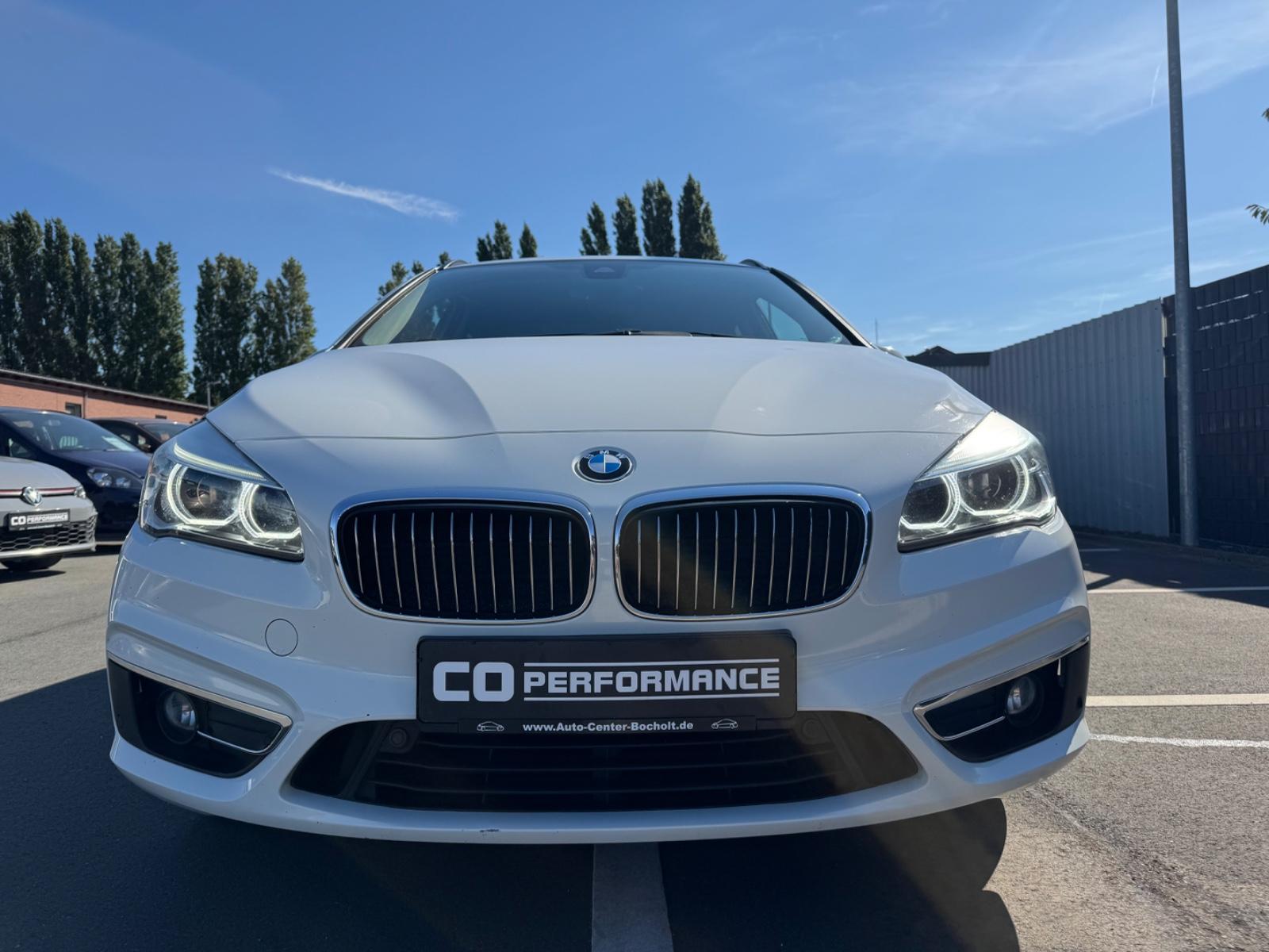 BMW 218 Active Tourer *NAVI*LEDER*PDC*LED*TEMP*