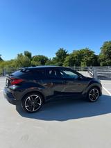 Toyota C-HR 2.0 Hybrid GR Black Edition 15 J. Garantie - Toyota C-HR Gebrauchtwagen in Hamburg