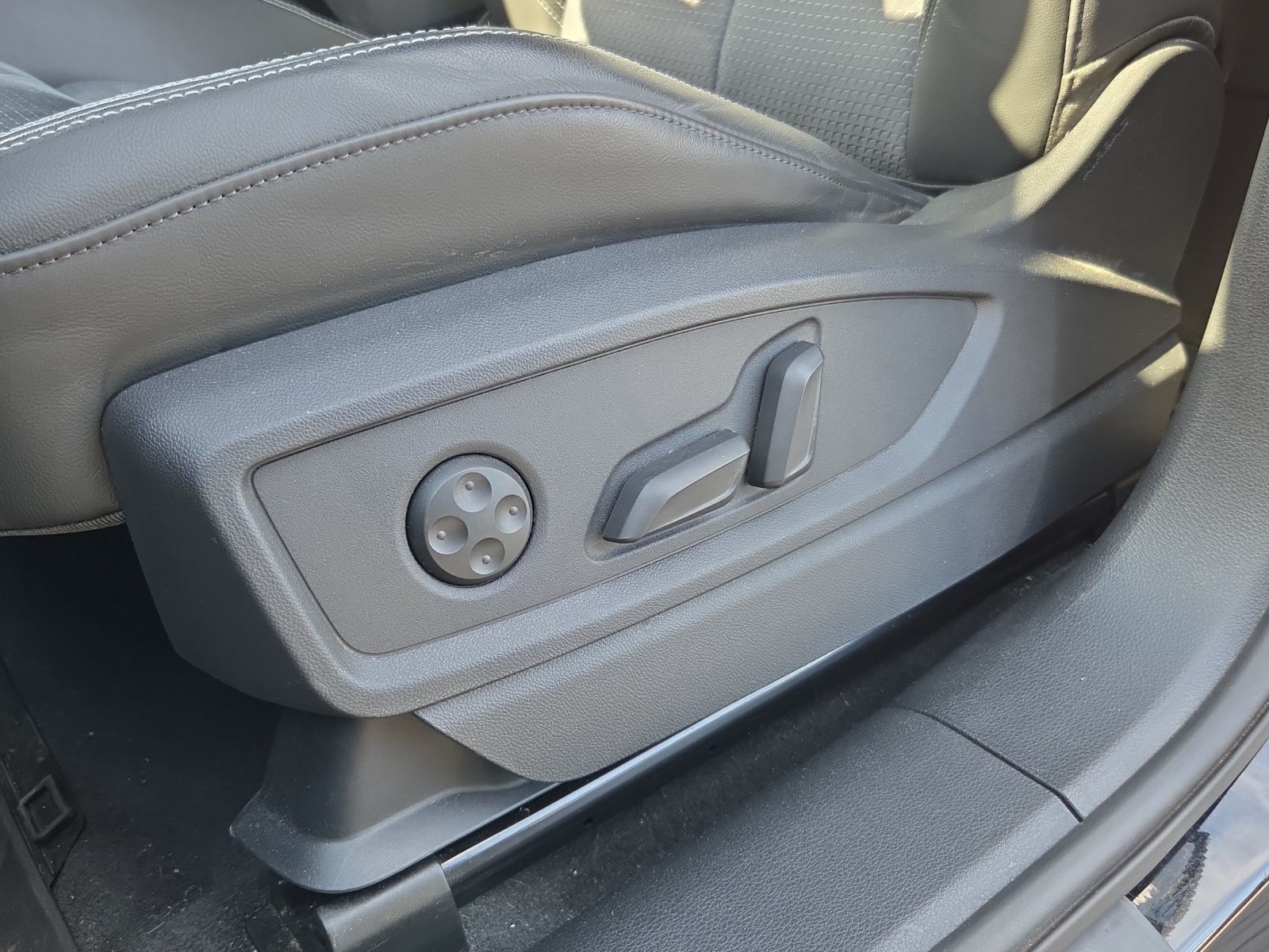 Audi SQ5 - Bild 15