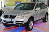 Volkswagen Touareg 3.2 V6 Tiptronic*LEDER*NAVI*SHZ*TEMP*ALU