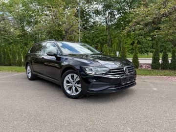 Volkswagen Passat Variant - 4
