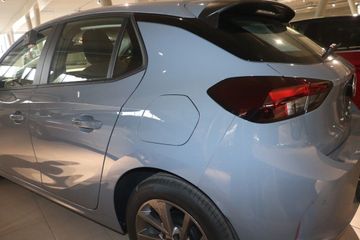 Fotografie 8 des Opel Corsa 1.2 Direct Injection Turbo Facelift