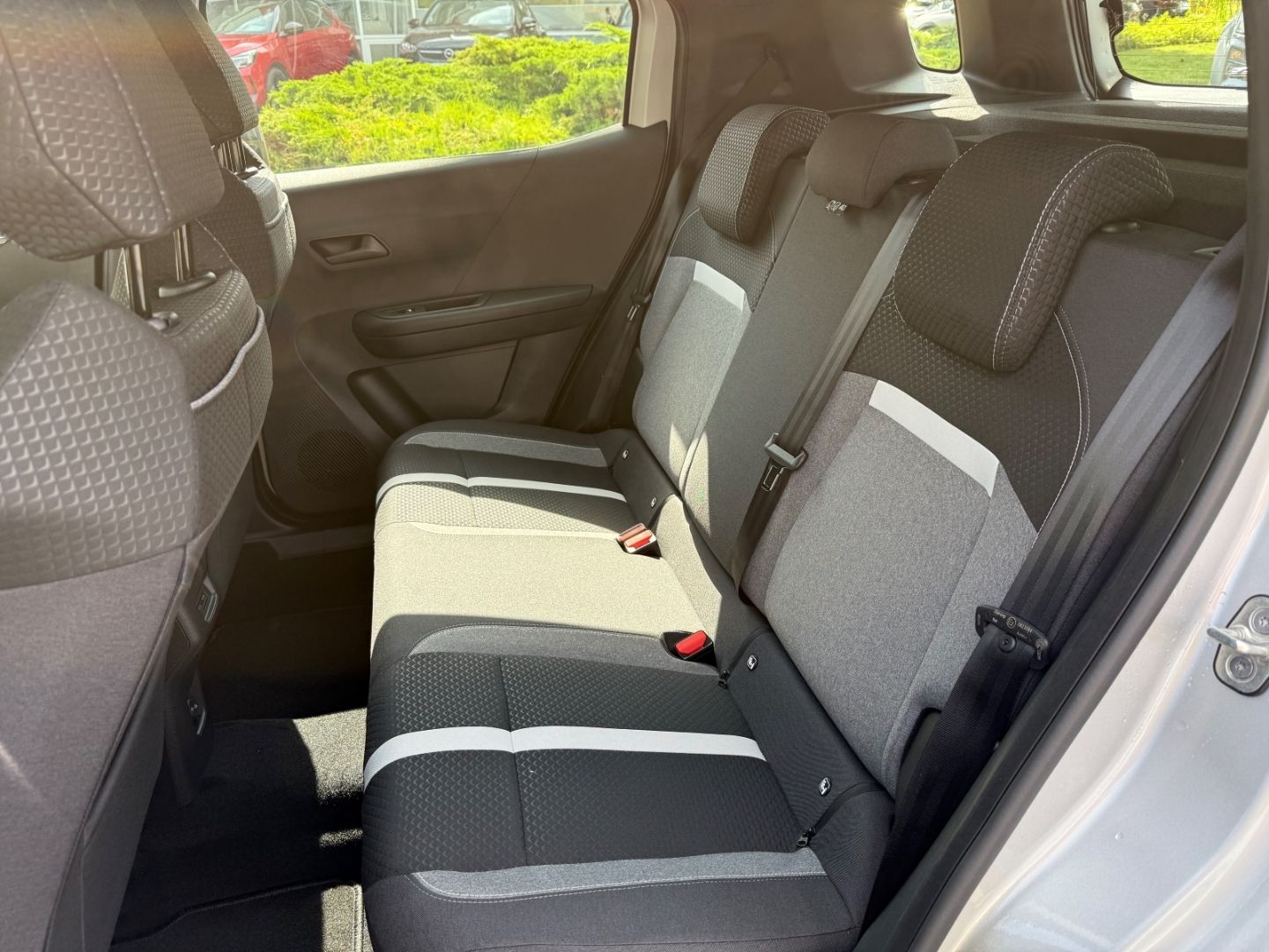 Opel Frontera - Bild 17