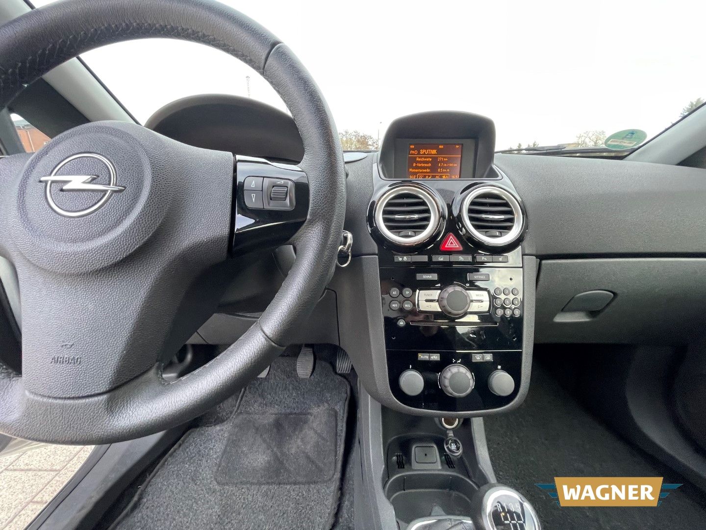 Fahrzeugabbildung Opel Corsa D Innovation Sitzheizung Klimaautomatik