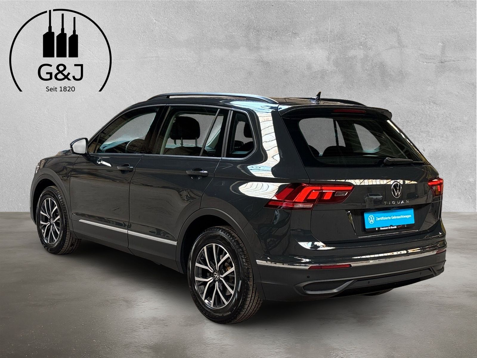 Fahrzeugabbildung Volkswagen Tiguan Life 2.0 TDI DSG AHK App-Connect RFK