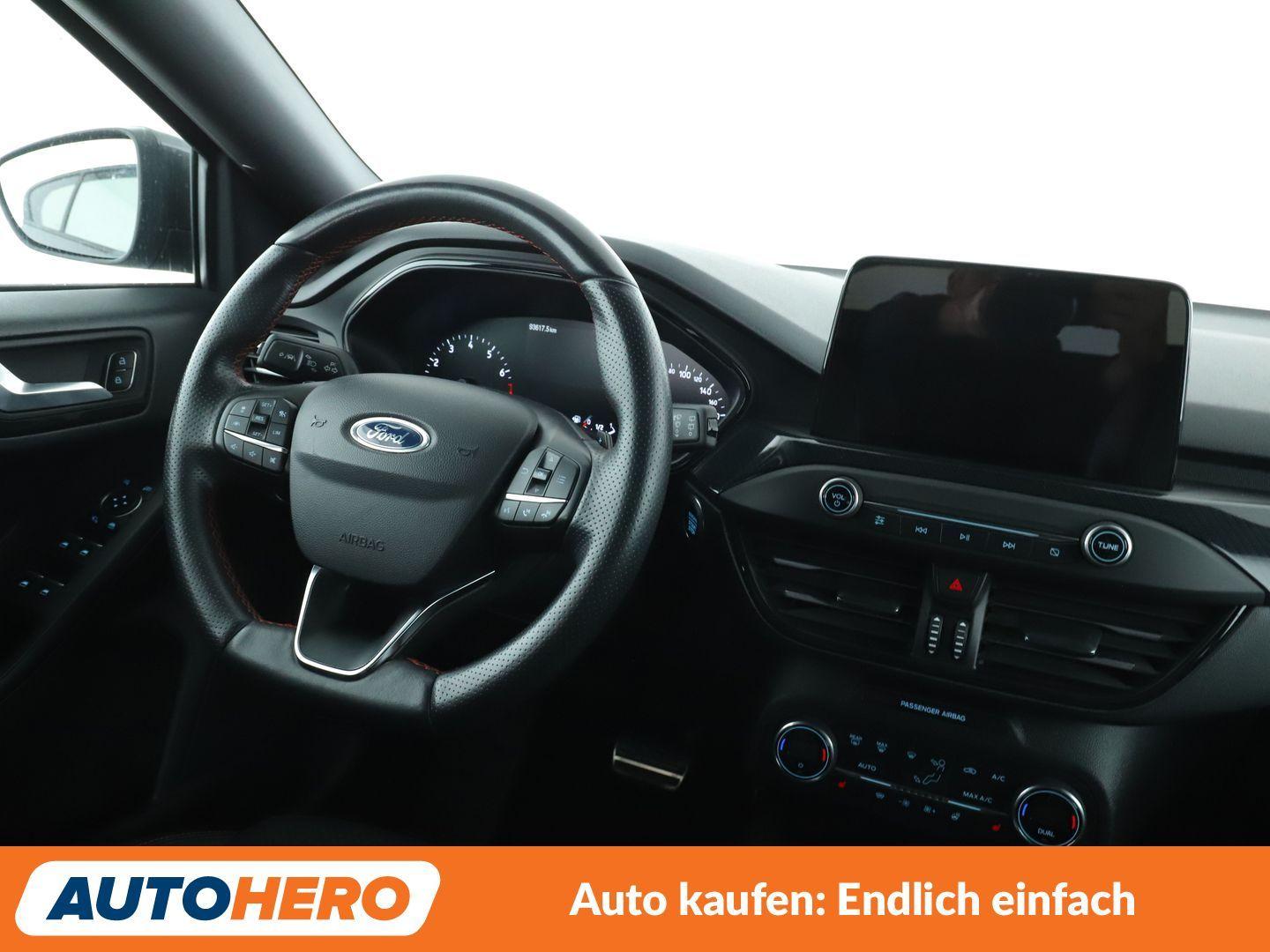 Ford Focus 1.5 EcoBoost ST-Line Aut.*NAVI*LED*ACC*